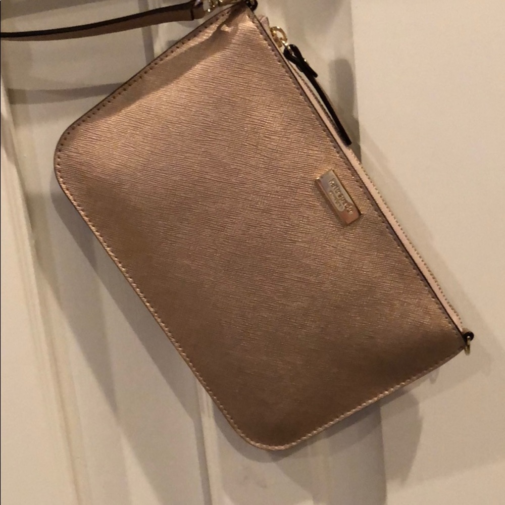 Kate Spade  rose gold wristlet